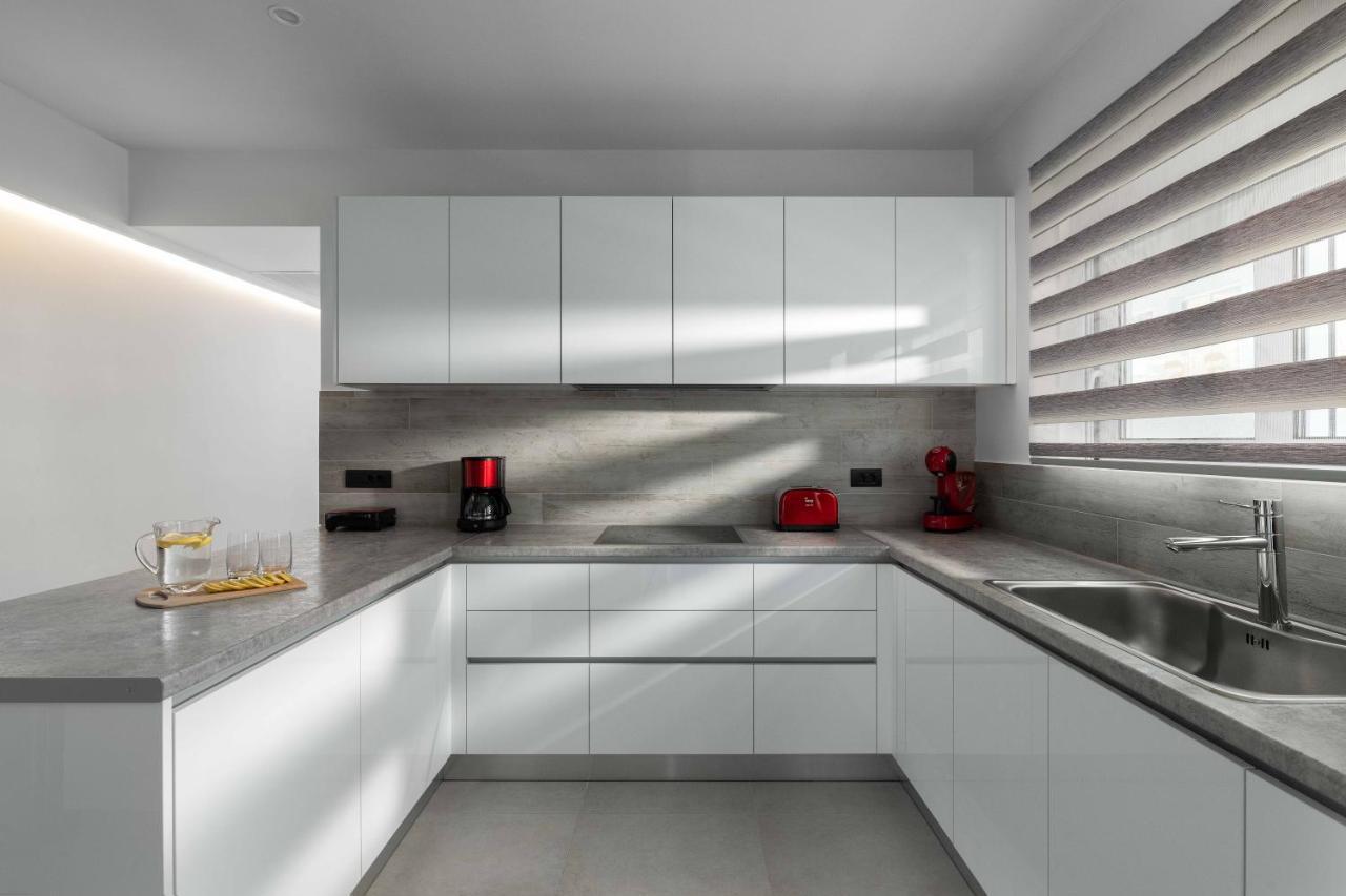 Kallia Sea Breeze - 3 Bedroom Apartment Rhodes City 外观 照片